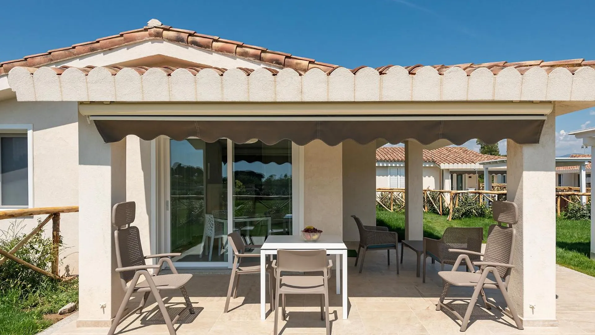 Ville D'Ogliastra 2 - Marina Suites 卡尔德都 0*,
