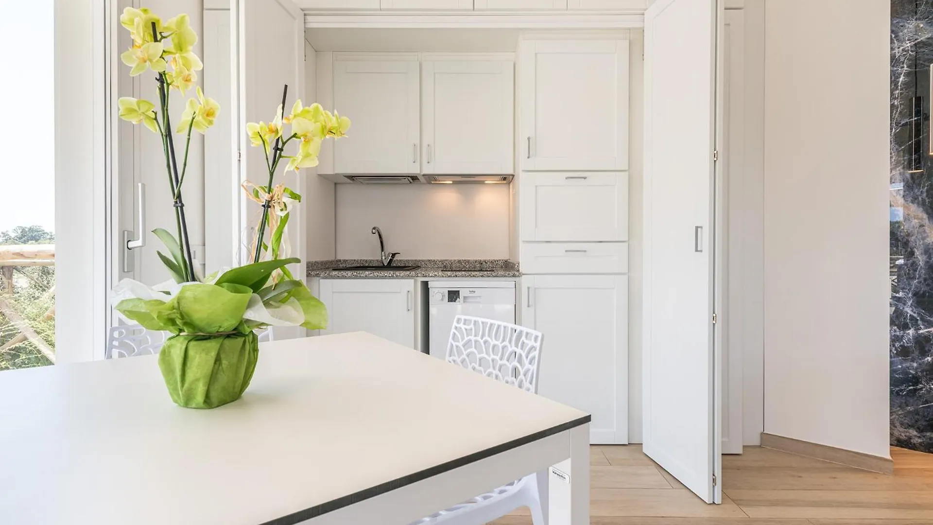 Ville D'Ogliastra 2 - Marina Suites 卡尔德都