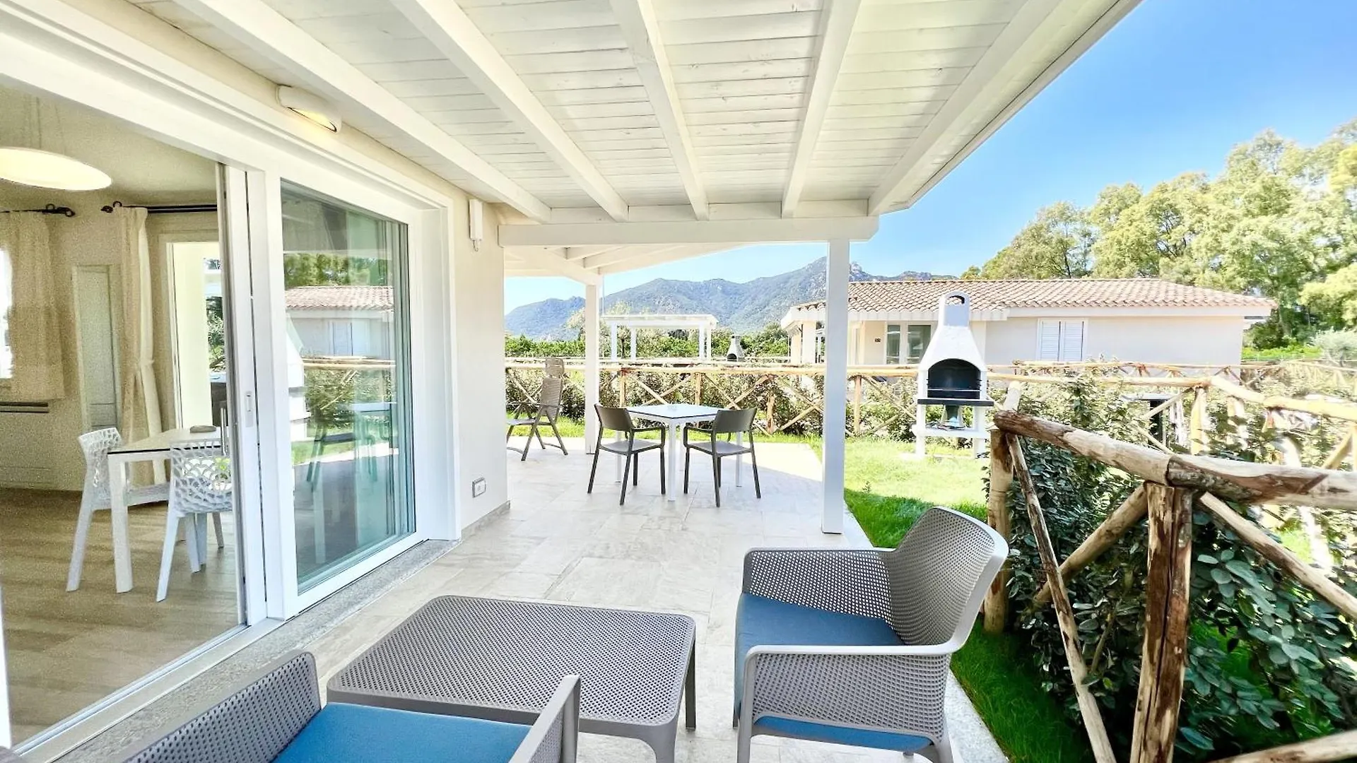 Ville D'Ogliastra 2 - Marina Suites 卡尔德都 公寓式酒店